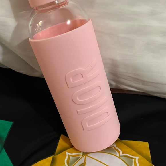 NiB Christian Dior Water Bottle, Never used!! - Picture 2 of 5